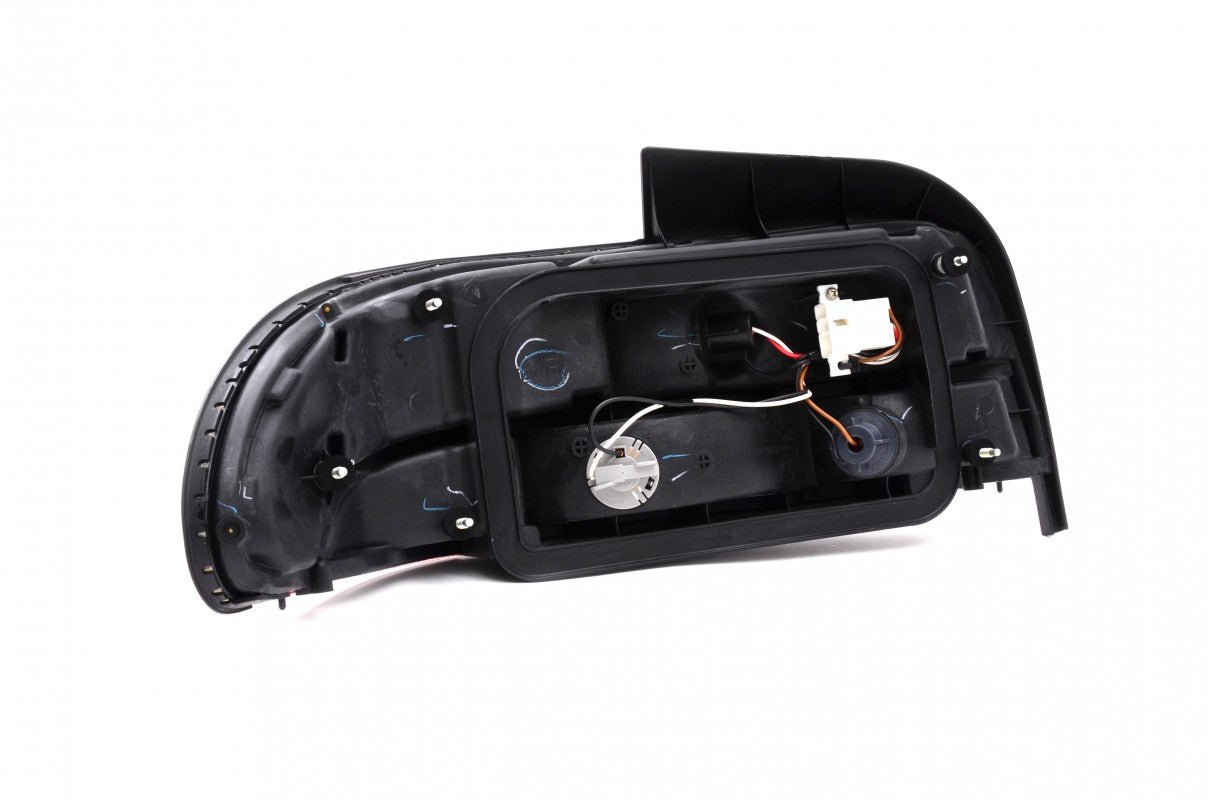 Subaru Impreza GC8 Saloon STi JDM KOUKI - Red / Clear Right Hand Rear Light Cluster - Image 2